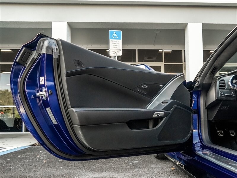 2019 Chevrolet Corvette Z06   - Photo 20 - Bonita Springs, FL 34134