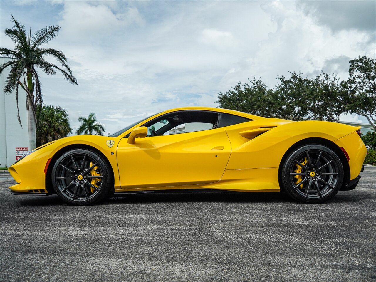 2022 Ferrari F8 Tributo   - Photo 45 - Bonita Springs, FL 34134