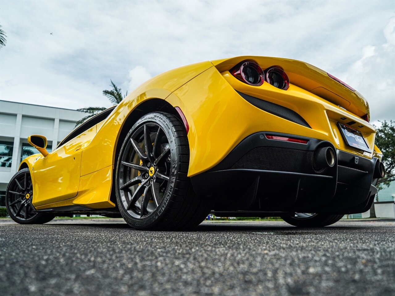 2022 Ferrari F8 Tributo   - Photo 59 - Bonita Springs, FL 34134