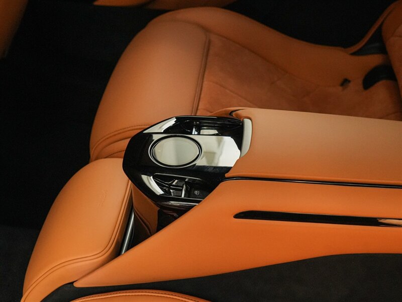 2024 Ferrari Purosangue - Photo 35 - Bonita Springs, FL 34134