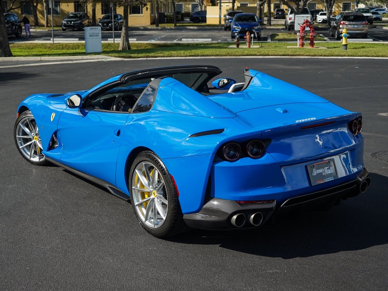 2022 Ferrari 812 GTS   - Photo 52 - Bonita Springs, FL 34134