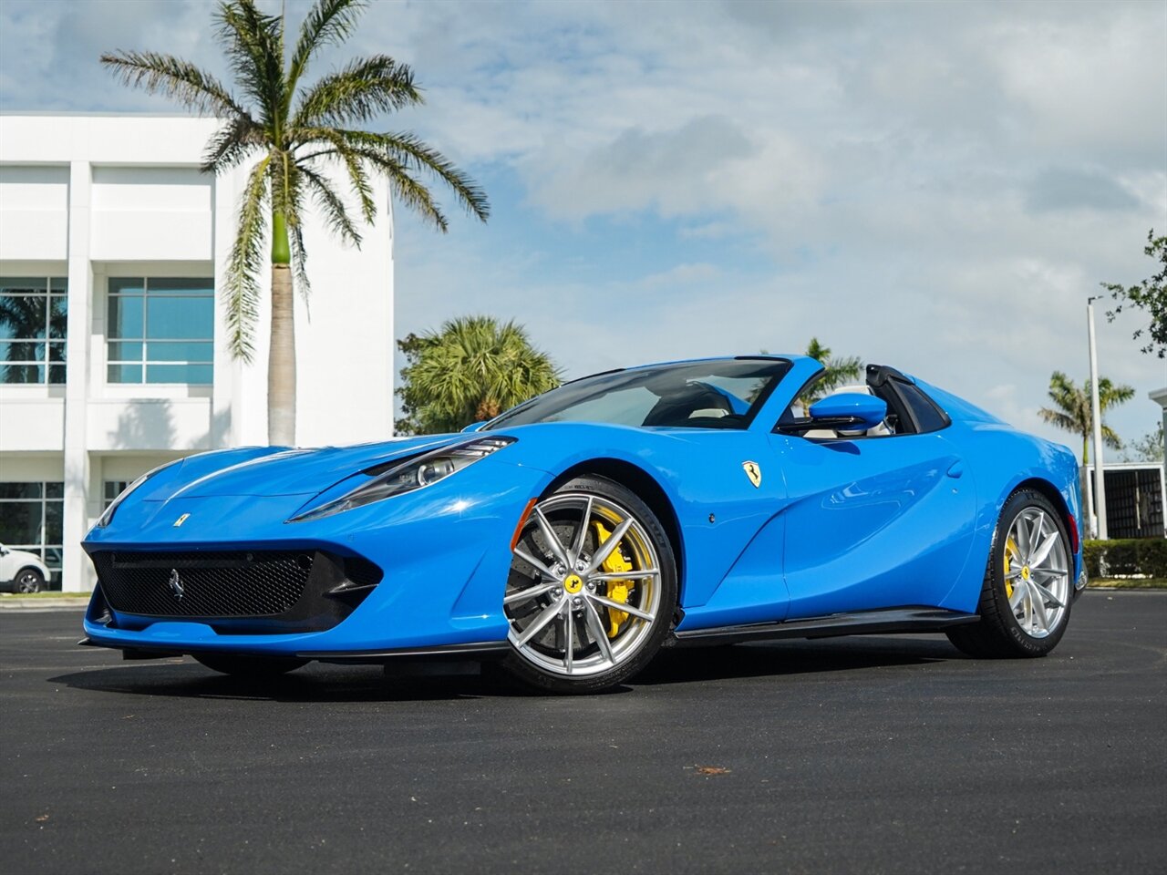 2022 Ferrari 812 GTS   - Photo 13 - Bonita Springs, FL 34134