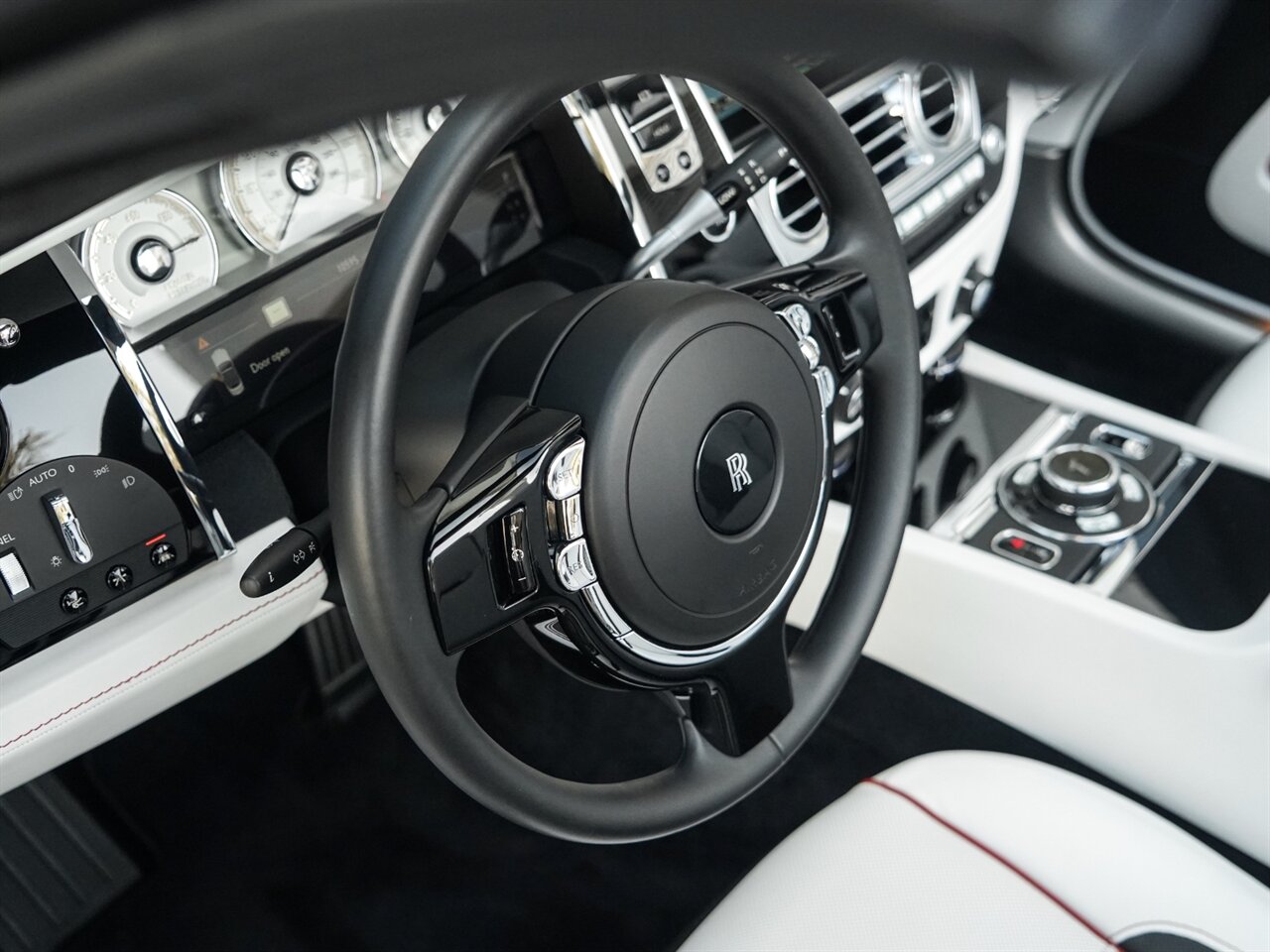 2019 Rolls-Royce Dawn   - Photo 33 - Bonita Springs, FL 34134