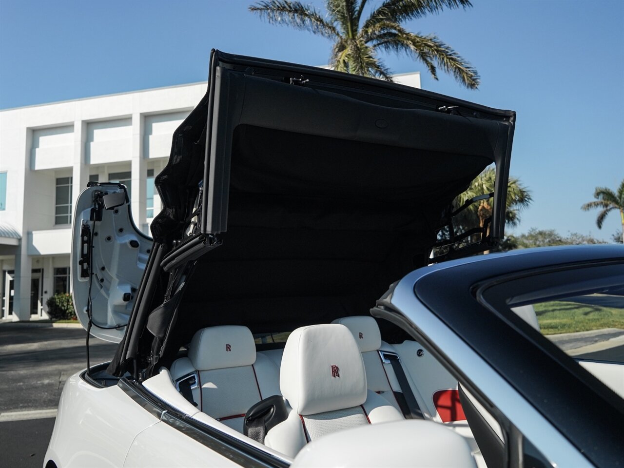 2019 Rolls-Royce Dawn   - Photo 78 - Bonita Springs, FL 34134