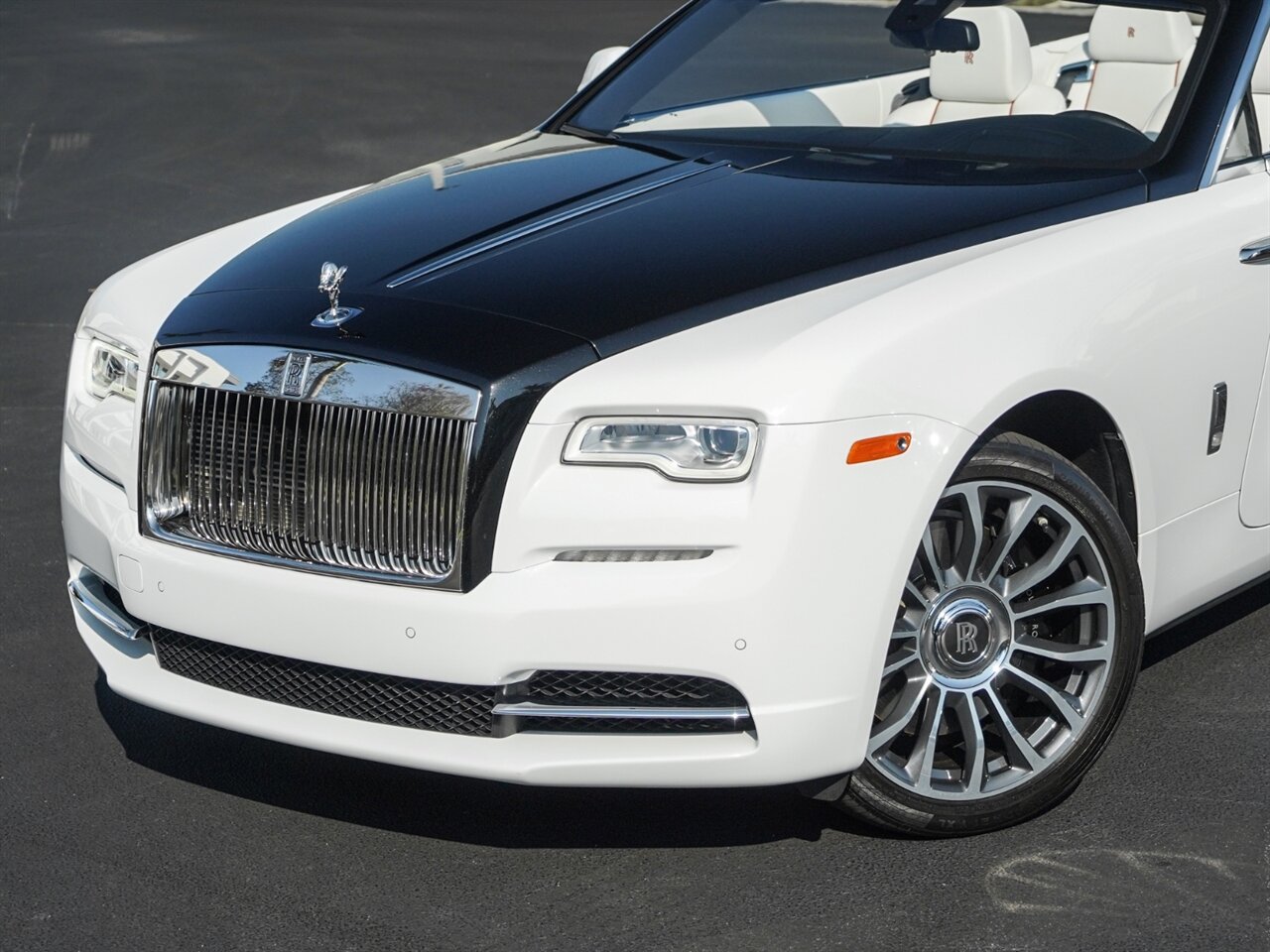 2019 Rolls-Royce Dawn   - Photo 9 - Bonita Springs, FL 34134