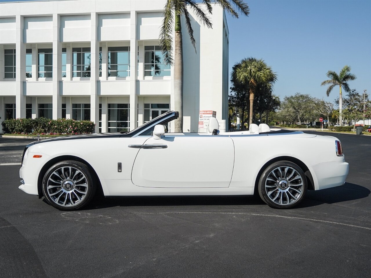 2019 Rolls-Royce Dawn   - Photo 45 - Bonita Springs, FL 34134