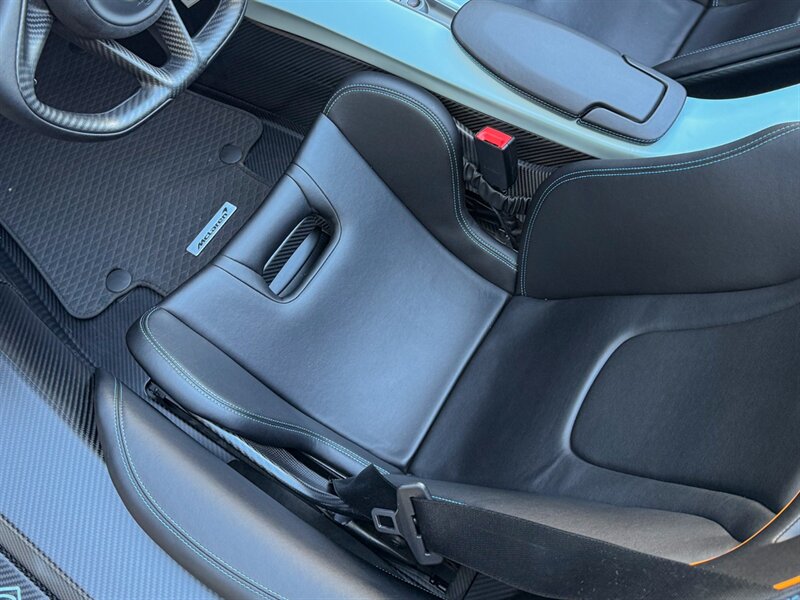 2021 McLaren Elva   - Photo 24 - Bonita Springs, FL 34134