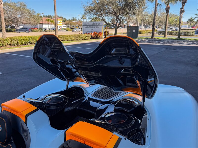 2021 McLaren Elva   - Photo 37 - Bonita Springs, FL 34134