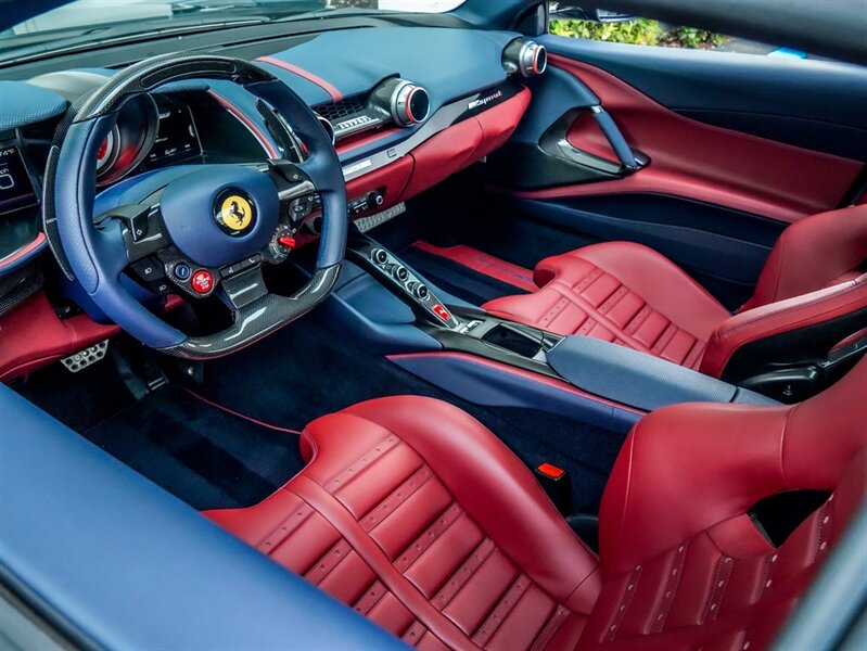 2020 Ferrari 812 Superfast   - Photo 2 - Bonita Springs, FL 34134