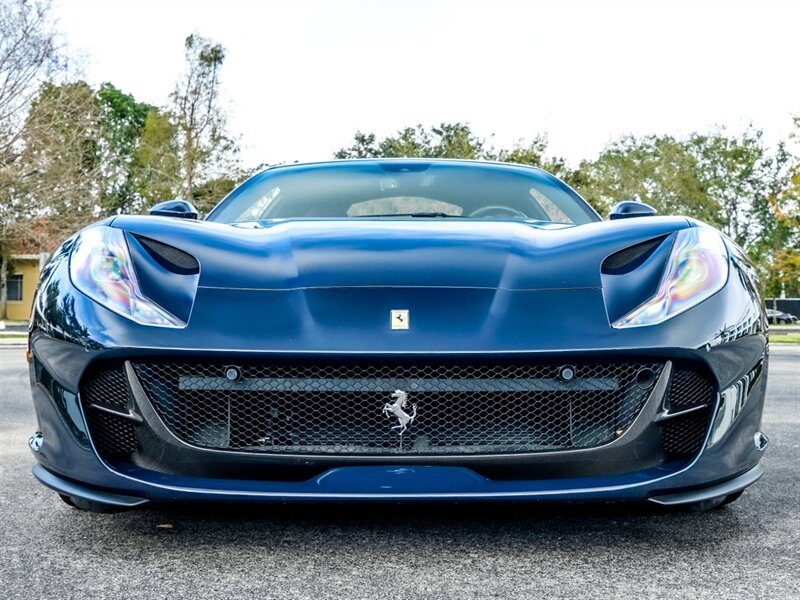 2020 Ferrari 812 Superfast   - Photo 4 - Bonita Springs, FL 34134