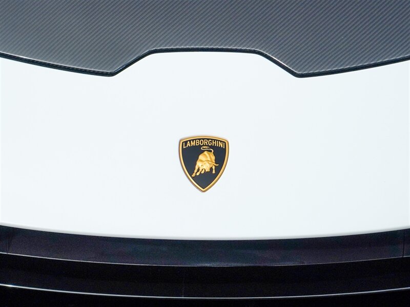2023 Lamborghini Huracan Tecnica - Photo 12 - Bonita Springs, FL 34134