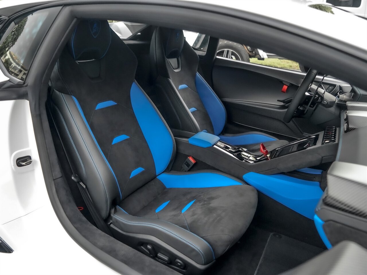 2023 Lamborghini Huracan Tecnica   - Photo 28 - Bonita Springs, FL 34134