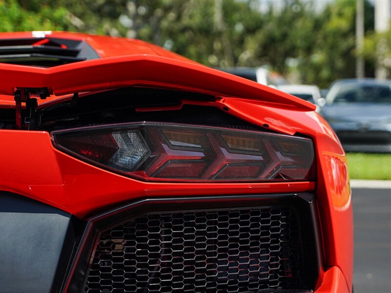 2017 Lamborghini Aventador Miura LP 700-4 - Photo 63 - Bonita Springs, FL 34134