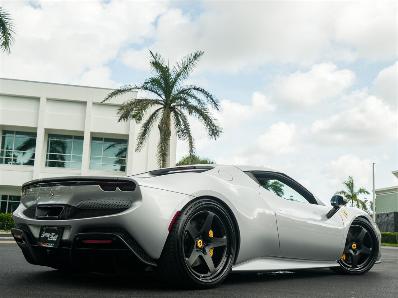 2025 Ferrari 296 GTB   - Photo 53 - Bonita Springs, FL 34134