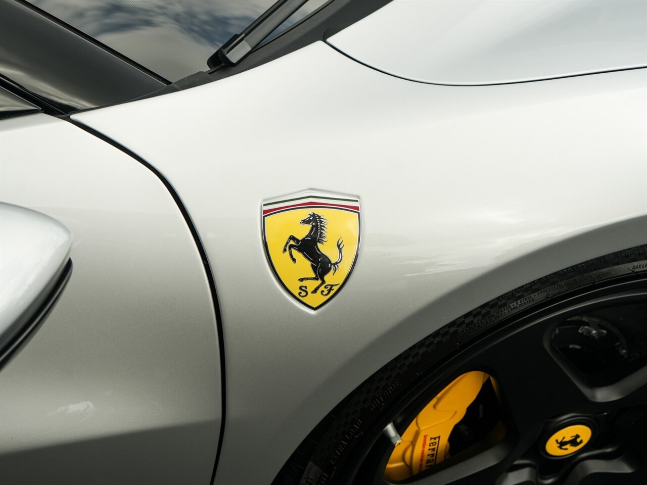 2025 Ferrari 296 GTB   - Photo 59 - Bonita Springs, FL 34134