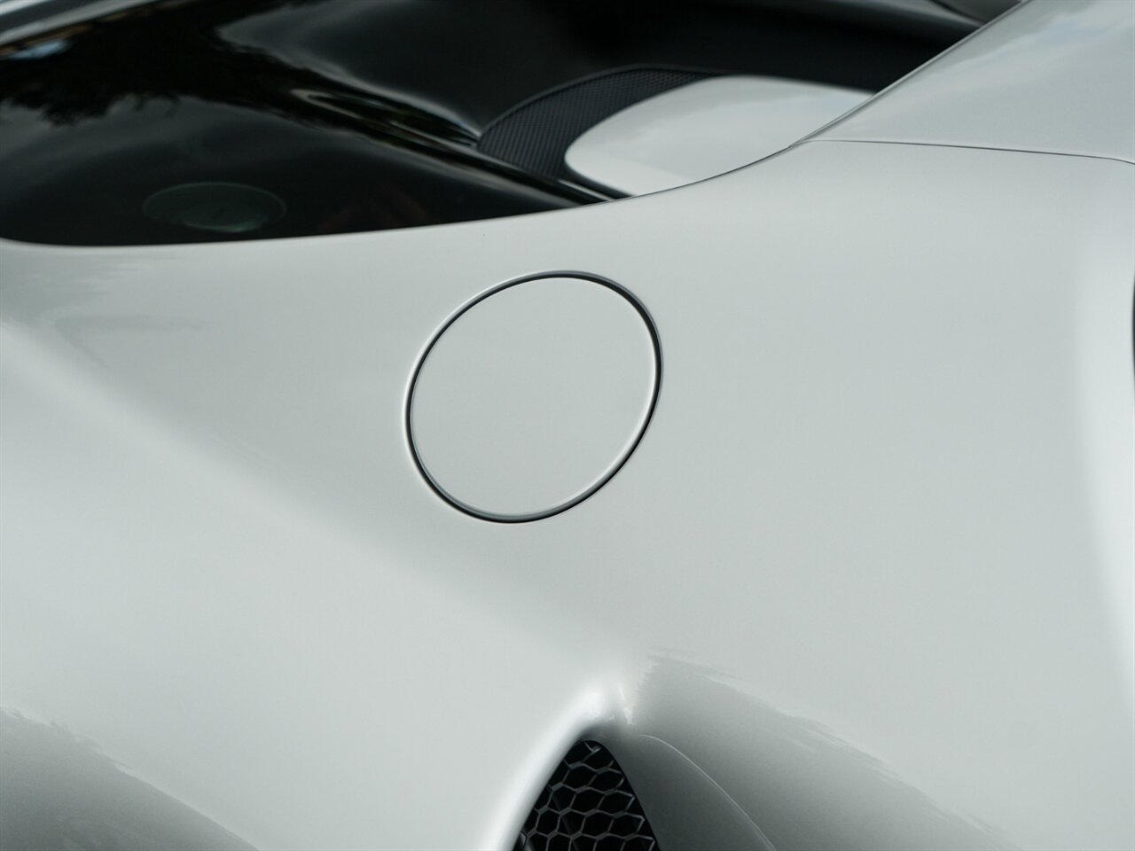2025 Ferrari 296 GTB   - Photo 61 - Bonita Springs, FL 34134