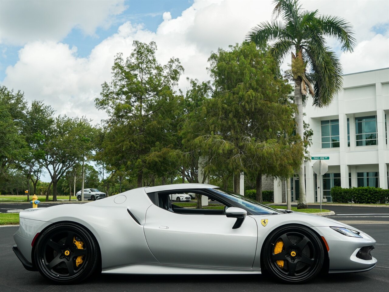 2025 Ferrari 296 GTB   - Photo 57 - Bonita Springs, FL 34134