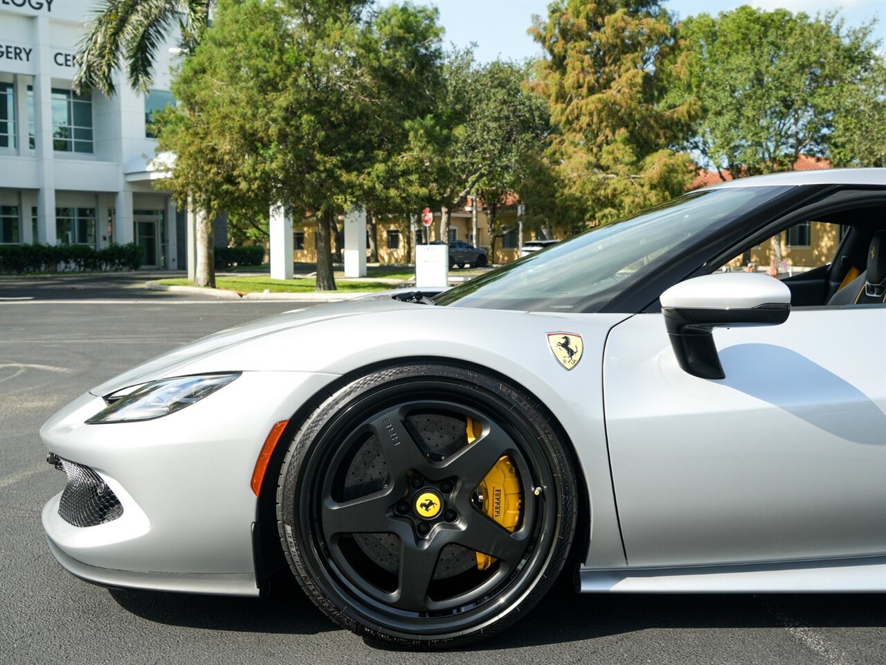 2025 Ferrari 296 GTB   - Photo 37 - Bonita Springs, FL 34134