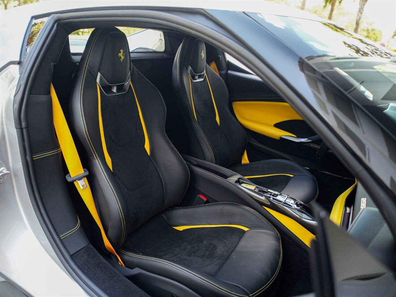 2025 Ferrari 296 GTB   - Photo 26 - Bonita Springs, FL 34134