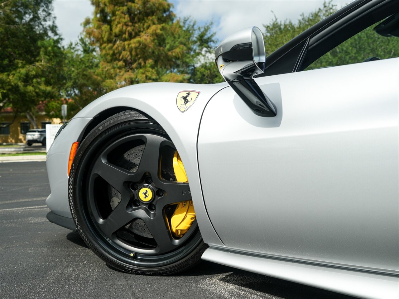 2025 Ferrari 296 GTB   - Photo 43 - Bonita Springs, FL 34134