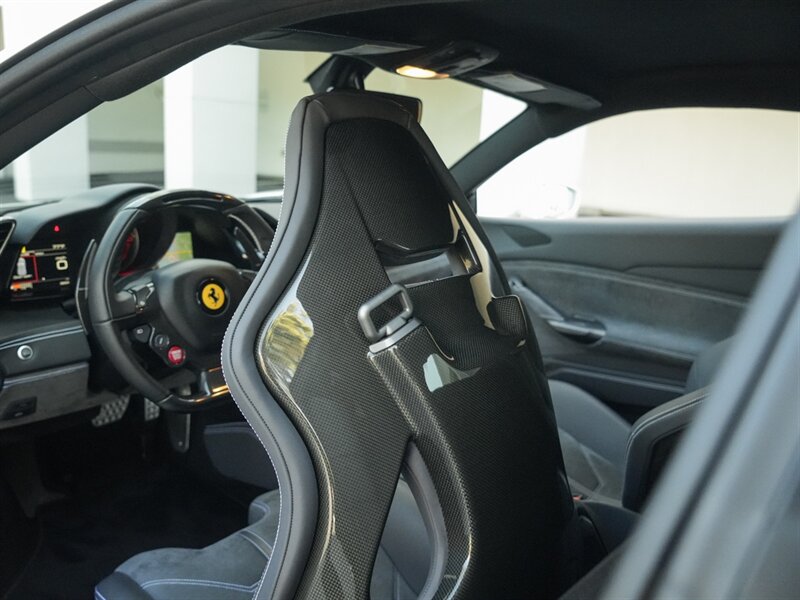 2017 Ferrari 488 GTB   - Photo 24 - Bonita Springs, FL 34134