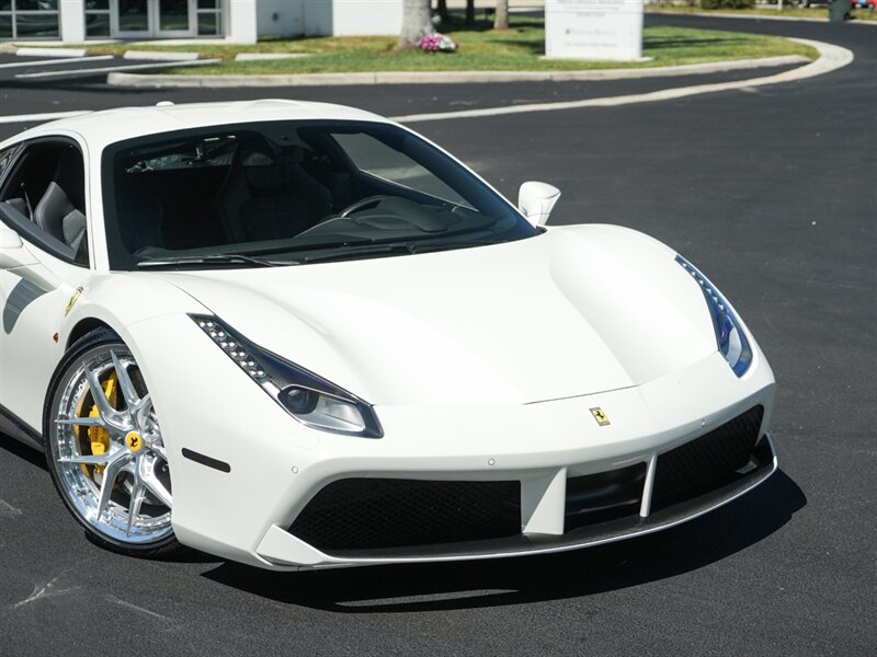 2017 Ferrari 488 GTB   - Photo 69 - Bonita Springs, FL 34134