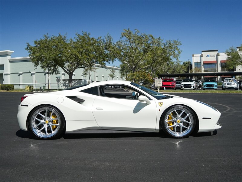 2017 Ferrari 488 GTB   - Photo 65 - Bonita Springs, FL 34134