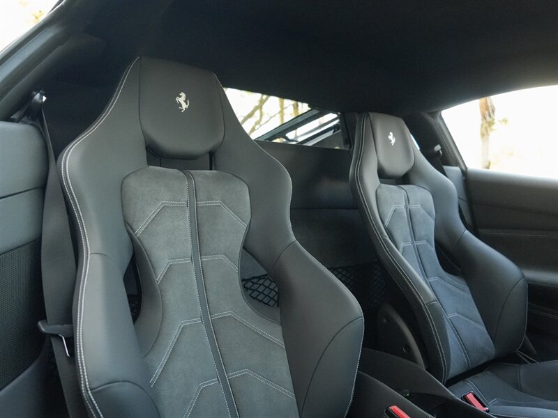 2017 Ferrari 488 GTB   - Photo 33 - Bonita Springs, FL 34134