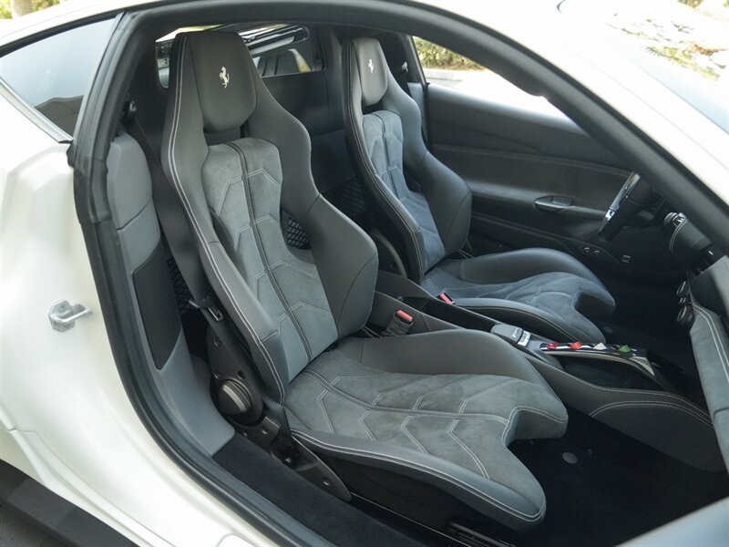 2017 Ferrari 488 GTB   - Photo 32 - Bonita Springs, FL 34134