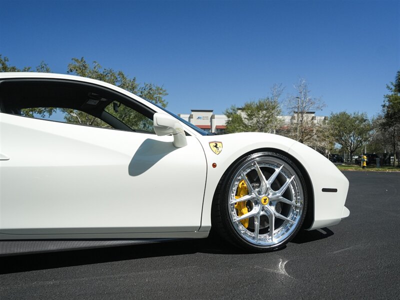 2017 Ferrari 488 GTB   - Photo 67 - Bonita Springs, FL 34134