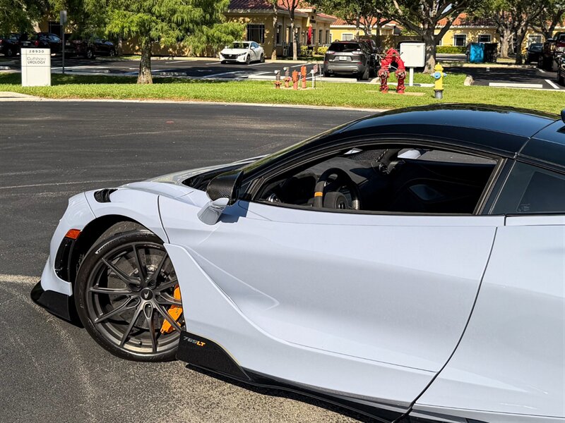 2021 McLaren 765LT   - Photo 46 - Bonita Springs, FL 34134