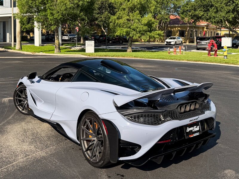 2021 McLaren 765LT   - Photo 43 - Bonita Springs, FL 34134