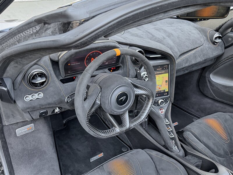 2021 McLaren 765LT   - Photo 29 - Bonita Springs, FL 34134