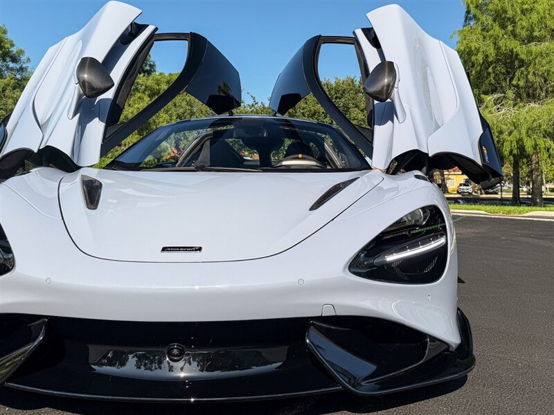 2021 McLaren 765LT   - Photo 3 - Bonita Springs, FL 34134