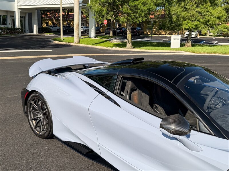 2021 McLaren 765LT   - Photo 63 - Bonita Springs, FL 34134