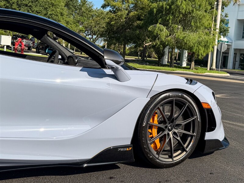 2021 McLaren 765LT   - Photo 64 - Bonita Springs, FL 34134
