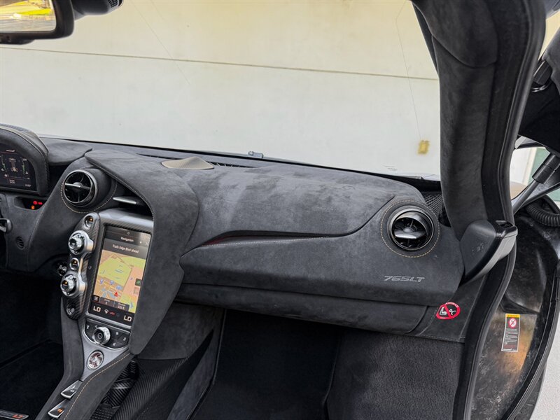 2021 McLaren 765LT   - Photo 34 - Bonita Springs, FL 34134