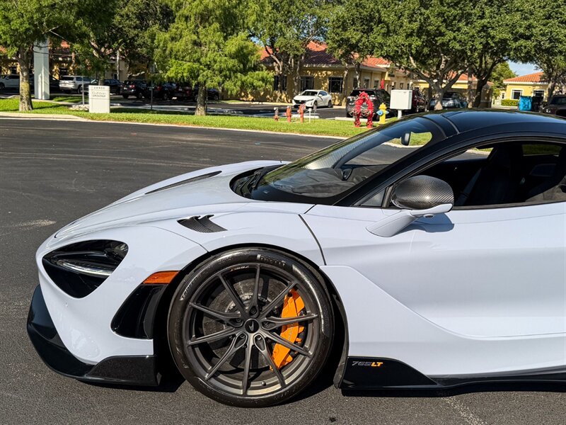 2021 McLaren 765LT   - Photo 40 - Bonita Springs, FL 34134
