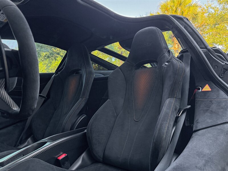 2021 McLaren 765LT   - Photo 24 - Bonita Springs, FL 34134