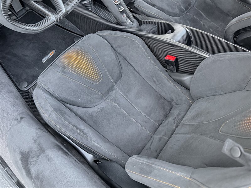 2021 McLaren 765LT   - Photo 25 - Bonita Springs, FL 34134