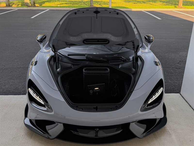 2021 McLaren 765LT   - Photo 37 - Bonita Springs, FL 34134