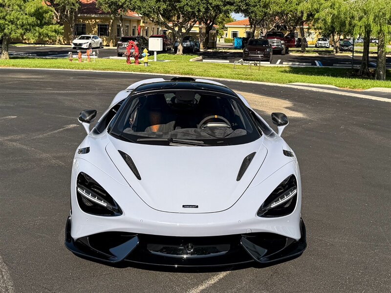2021 McLaren 765LT   - Photo 6 - Bonita Springs, FL 34134