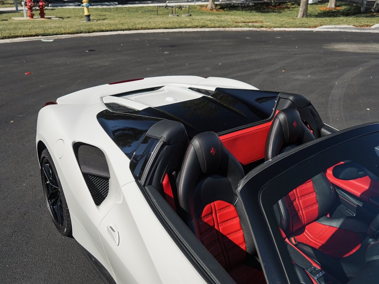 2019 Ferrari 488 Spider   - Photo 70 - Bonita Springs, FL 34134