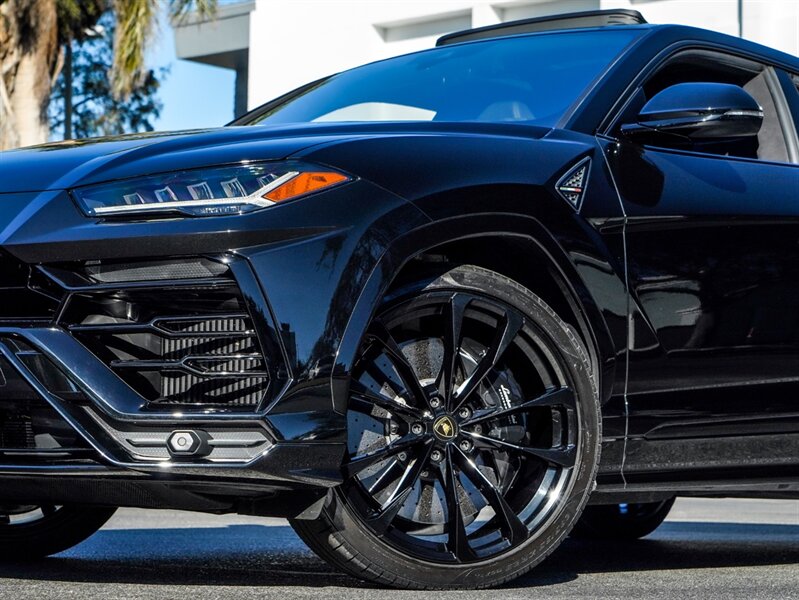 2021 Lamborghini Urus   - Photo 3 - Bonita Springs, FL 34134