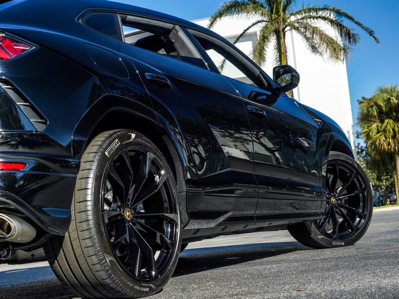 2021 Lamborghini Urus   - Photo 44 - Bonita Springs, FL 34134