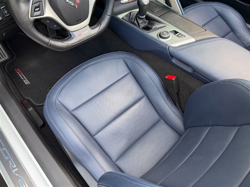 2015 Chevrolet Corvette Z06 - Photo 24 - Bonita Springs, FL 34134