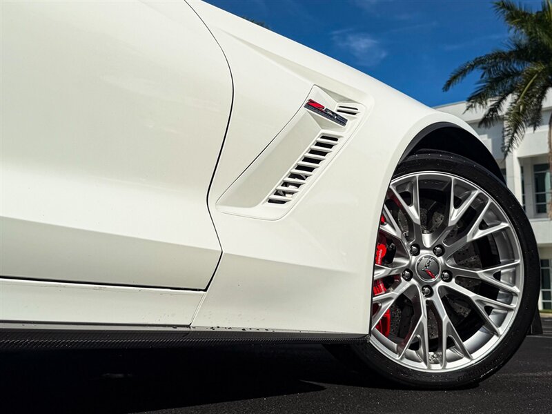 2015 Chevrolet Corvette Z06 - Photo 60 - Bonita Springs, FL 34134
