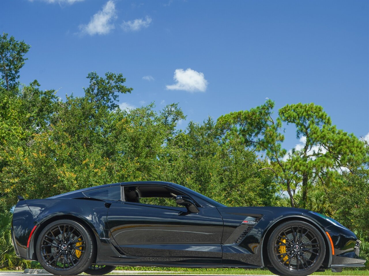 2015 Chevrolet Corvette Z06   - Photo 47 - Bonita Springs, FL 34134