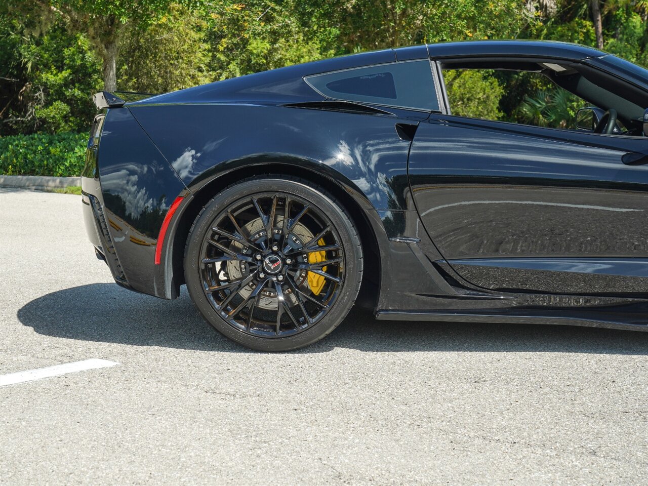 2015 Chevrolet Corvette Z06   - Photo 43 - Bonita Springs, FL 34134