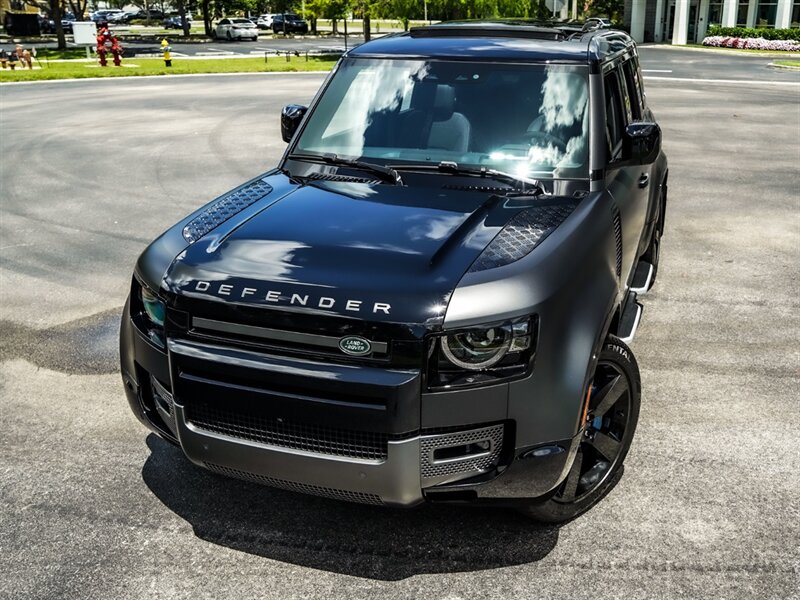 2022 Land Rover Defender 110 Carpathian Editi - Photo 9 - Bonita Springs, FL 34134